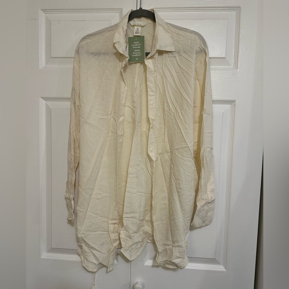 H&M Women's Maternity Cream Tunic Top - Picture 2 of 2